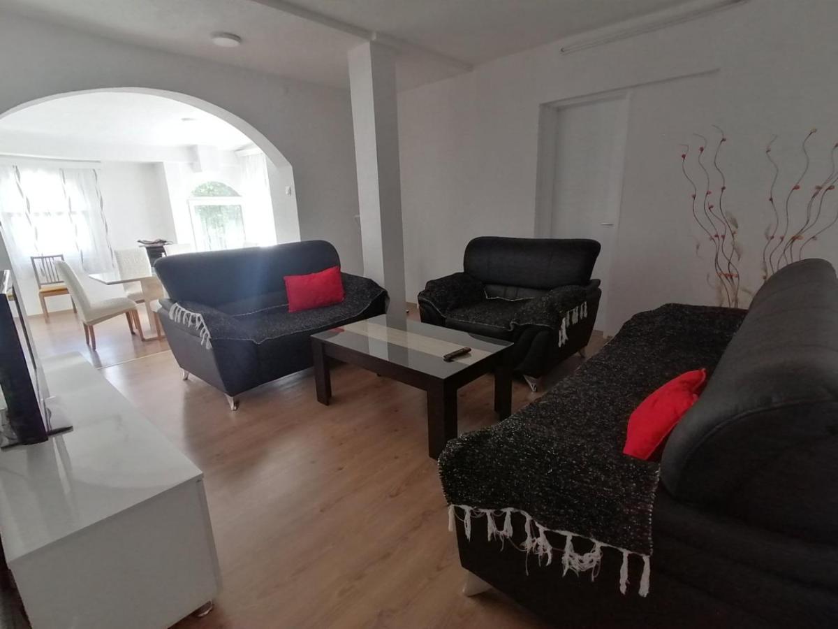 Petroski Apartments オフリド エクステリア 写真