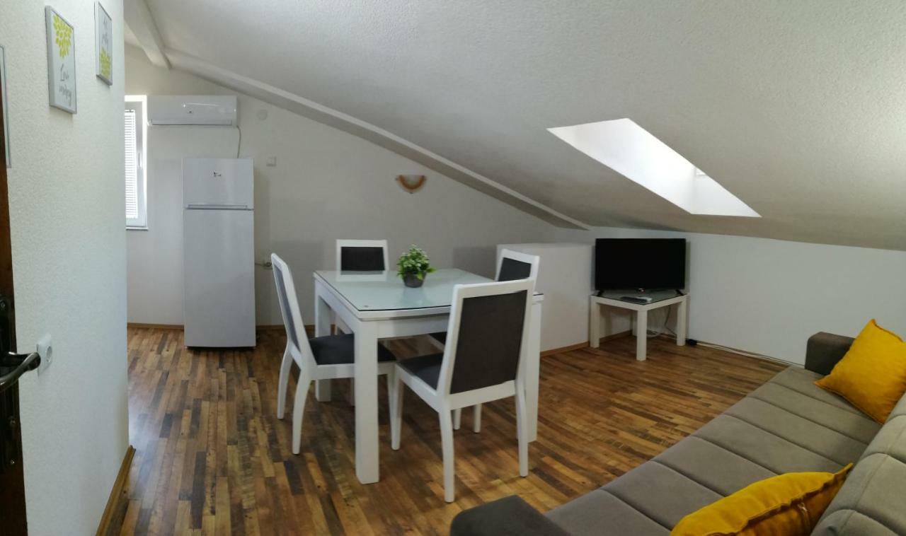 Petroski Apartments オフリド エクステリア 写真