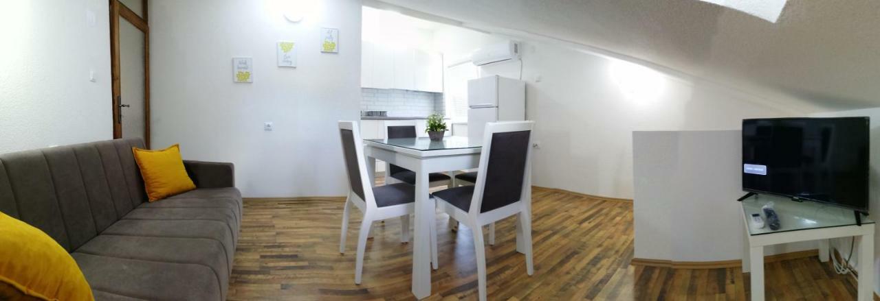 Petroski Apartments オフリド エクステリア 写真