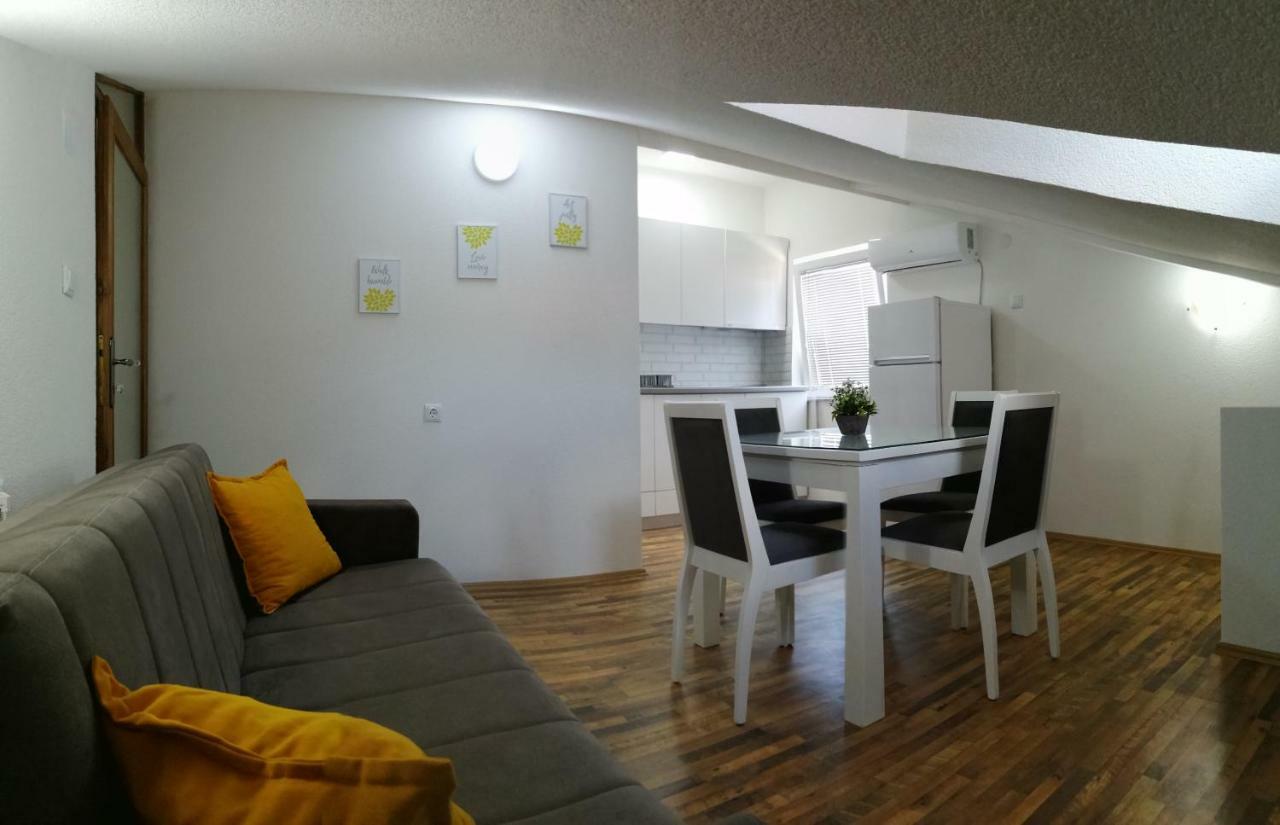 Petroski Apartments オフリド エクステリア 写真
